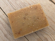 Load image into Gallery viewer, cyril's soap shed - honey, oats & goats