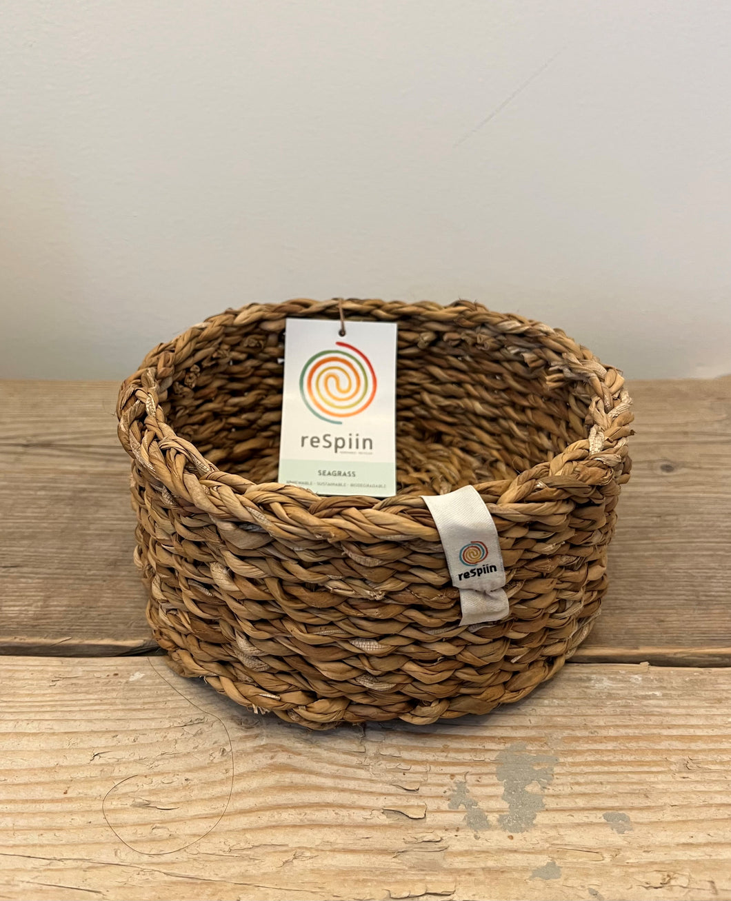 reSpiin - seagrass basket